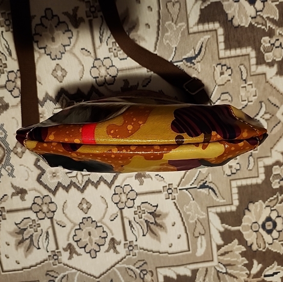 Fossil Calypso Key-Per Magenta geometric trees canvas vynal Crossbody Bag boho - Picture 10 of 12